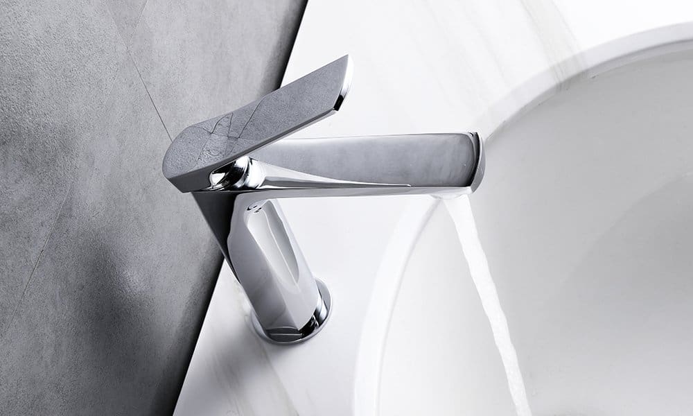 Cacey bathroom collection