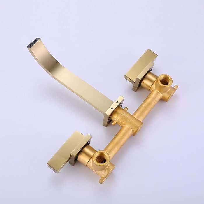 Wall mounted 3 hole basin mixer -figure1- B667 06