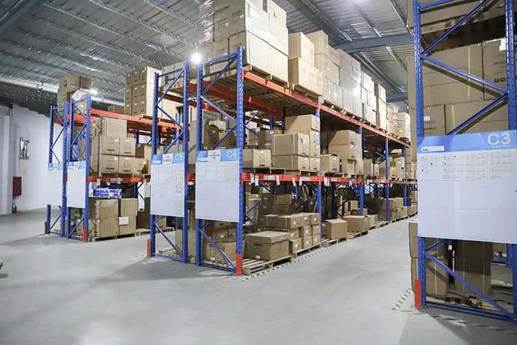 Luxuryhome warehouse (1)