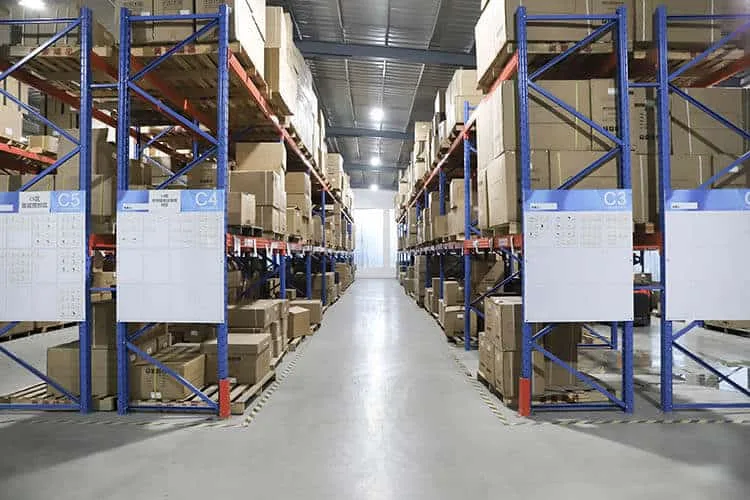 Luxuryhome warehouse (2)