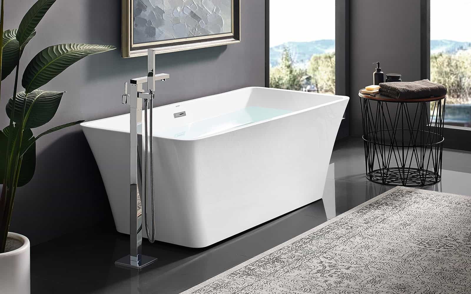 Chrome freestanding tub faucet with bathtub - S128 04