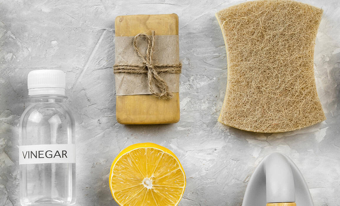 Eco friendly cleaning products with vinegar and soap Eco friendly cleaning products with vinegar and soap