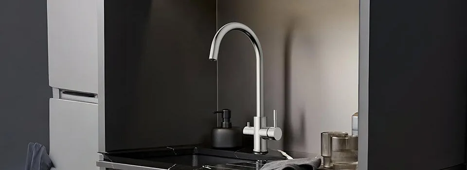 Chrome kitchen mixer tap with filter tap Chrome kitchen mixer tap with filter tap
