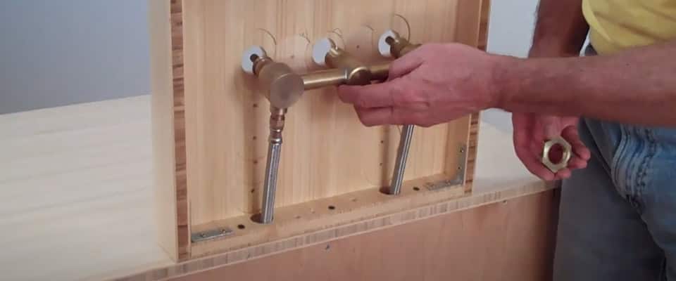 Install Rough-in Valve of wall mounted kitchen faucet Install Rough-in Valve of wall mounted kitchen faucet