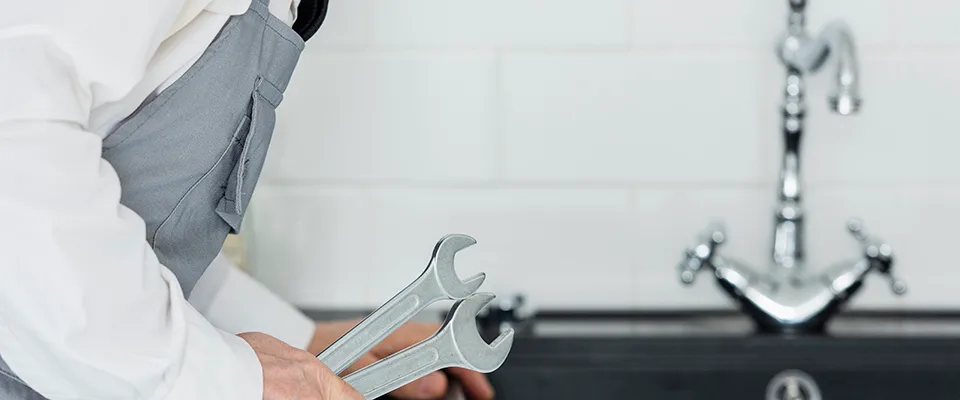 How to Replace a Wall Mounted Kitchen Faucet: Easy DIY Guide 3 How to Replace a Wall Mounted Kitchen Faucet: Easy DIY Guide