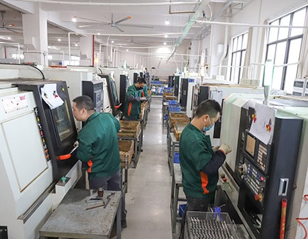 CNC machines in Luxuryhome faucet factory OEM & ODM China Faucet Manufacturer