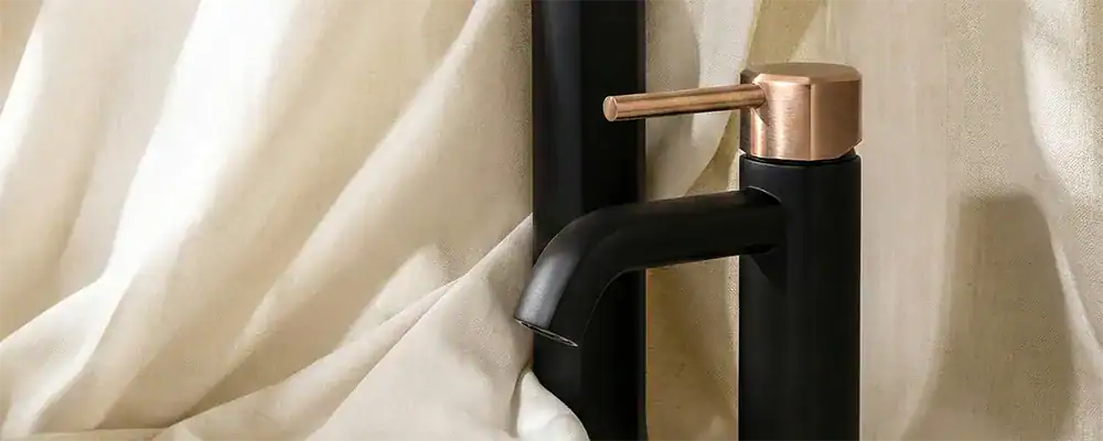 Rose gold handle and matte black body basin faucet B1026 0102