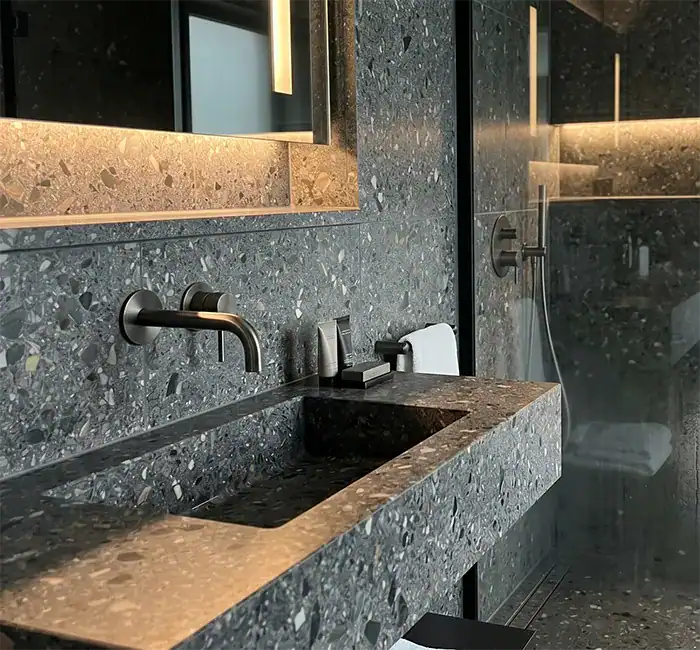 Luxuryhome bathroom collection in a European luxury hotel