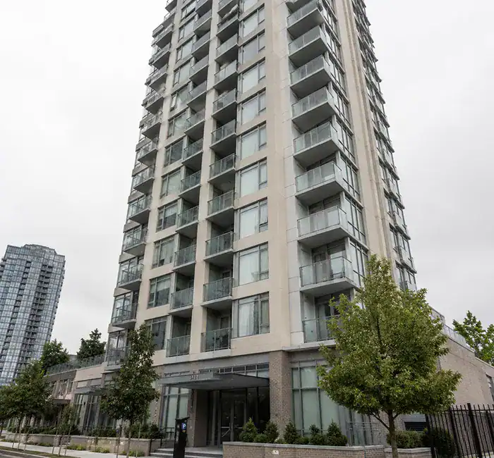 cUPC compliant low-lead brass faucets with NPT threads installed in a North American high-rise apartment